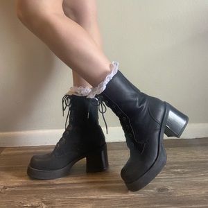 🚫SOLD🚫VINTAGE 90s/Y2K CANDIES PLATFORM BOOTS🖤